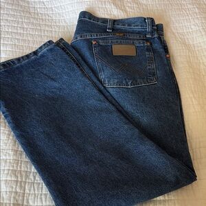 Men's Wrangler Blue Jeans